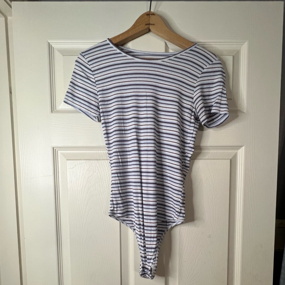 Hollister bodysuit